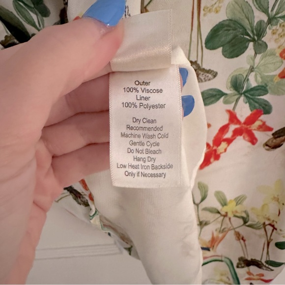 Ecru Floral Top - Picture 4 of 7